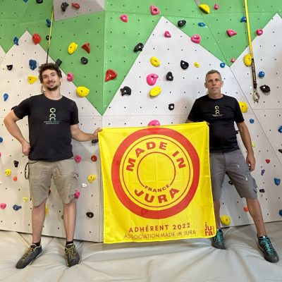 Pierre-Philippe Moureau et Fabien Pino, fondateur d'OCC avec le logo made in Jura